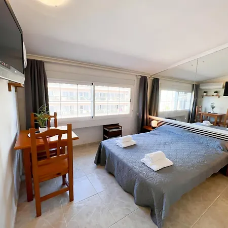 Carihuela Beach, Club San Antonio, Malaga * Torremolinos