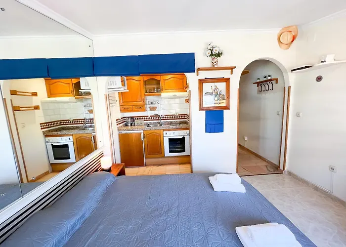 Carihuela Beach, Club San Antonio, Málaga Apartamento Torremolinos